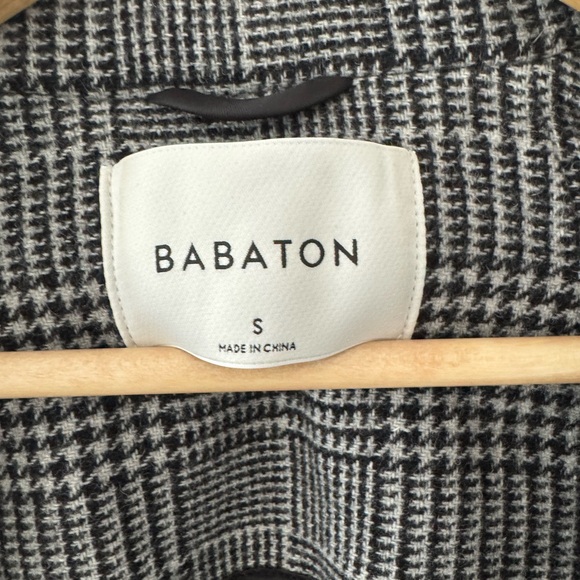 Aritzia Babaton Plaid Coat - Picture 4 of 5